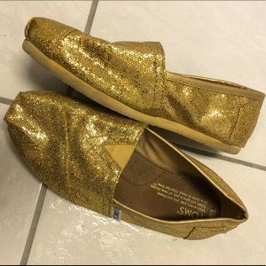 Sparkly Gold TOMS